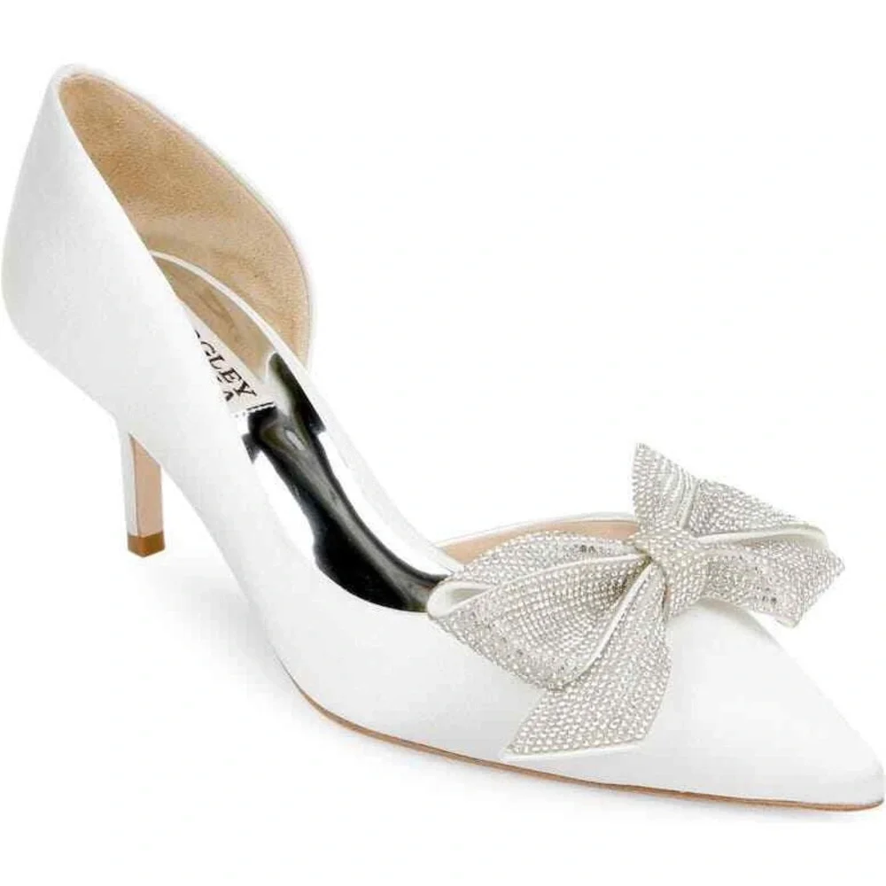 Stunning sold out wedding pumps. Ivory - size 7 2.5 inch heel worn once - Picture 1 of 9